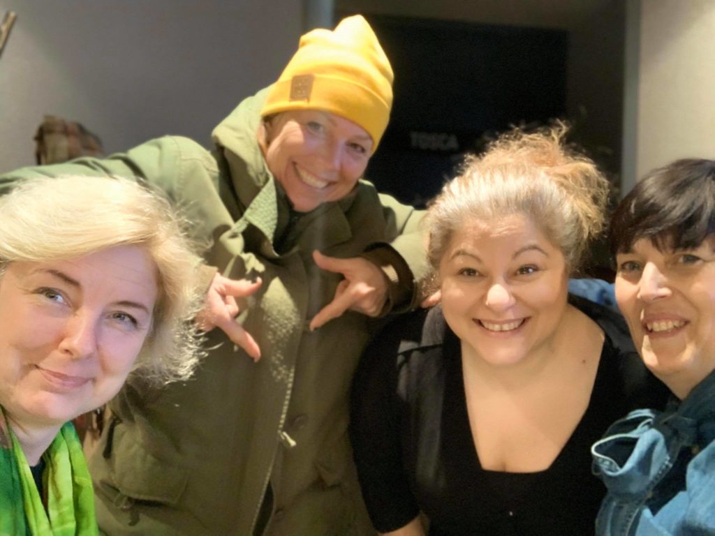 kvinnlig kraft och hälsosamt gapskratt, Malin Lundskog, entreprenör, Kicki Westerberg, Dorotea Petersson, Eva Svärd