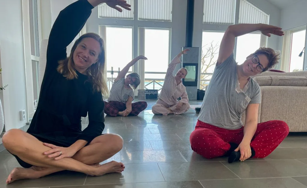 vidgade vyer och varma kontakter, morgonyoga med Malin Lundskog, författare, skrivliv