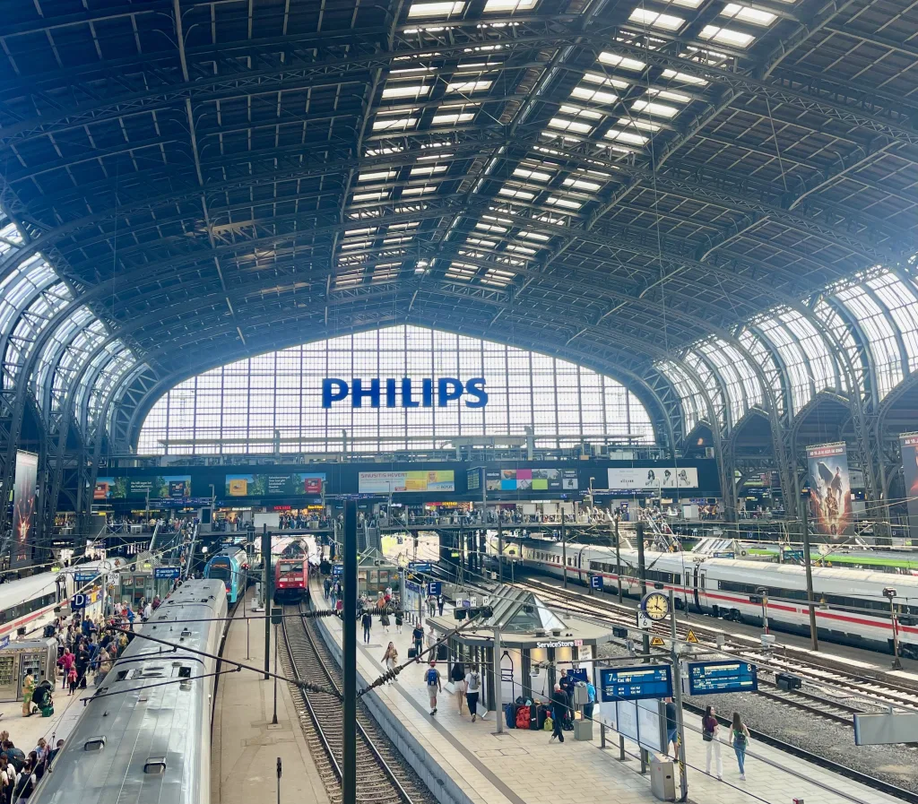 hamburg Hauptbahnhof, tågluff, malin lundskog