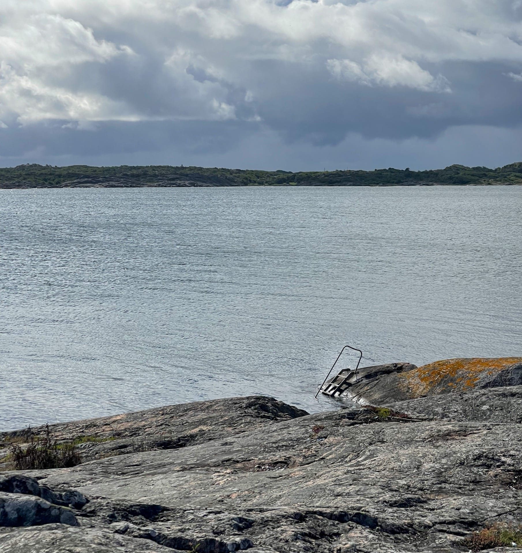 Kärringarna ville ha en badtrappa - Malin Lundskog