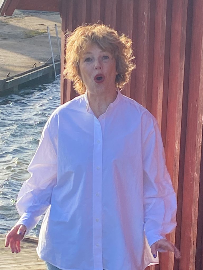 författarporträtt, Malin Lundskog, grimas
