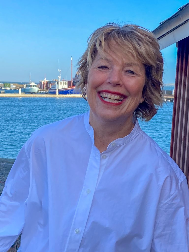 författarporträtt, Malin Lundskog, glad
