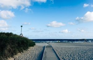 stranden i hornbaek, livboj