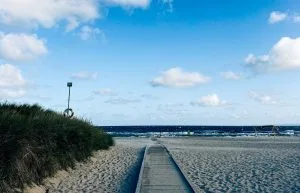stranden i hornbaek, livboj