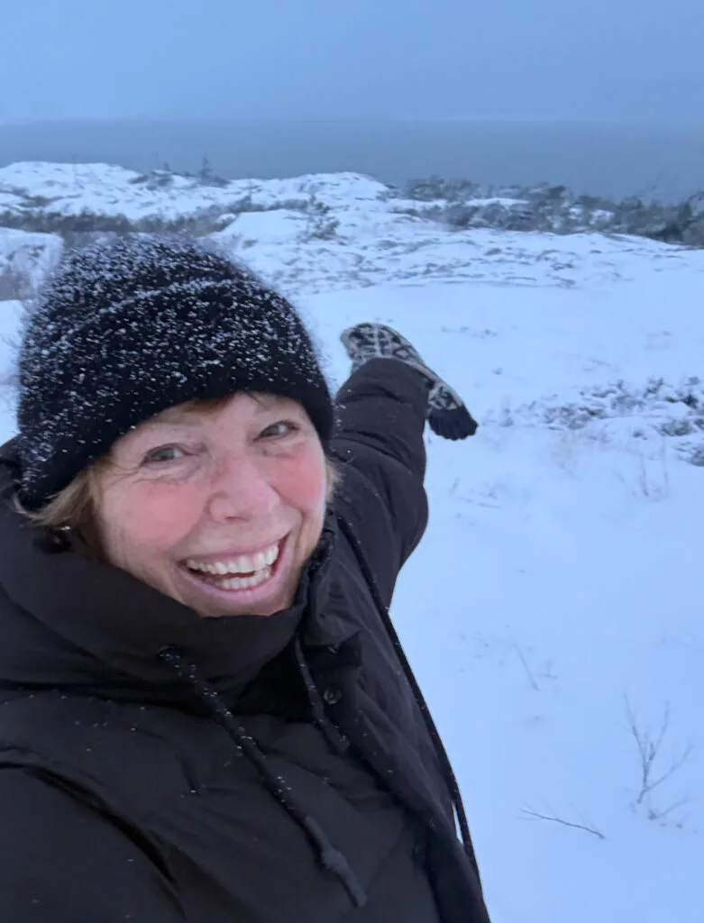 Malin Lundskog på Knippla, ö i snö

