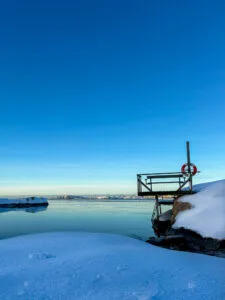 Röddeviga, Knippla, snö sol, vindstilla, utsikt, västkusten