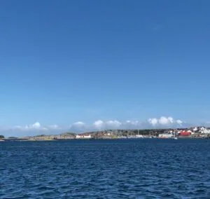hoppas min sämsta väninna säljer sig dyrt