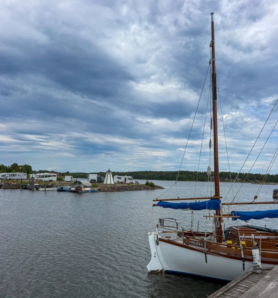 Åmål, småbåtshamn, ställplats, bokdagar